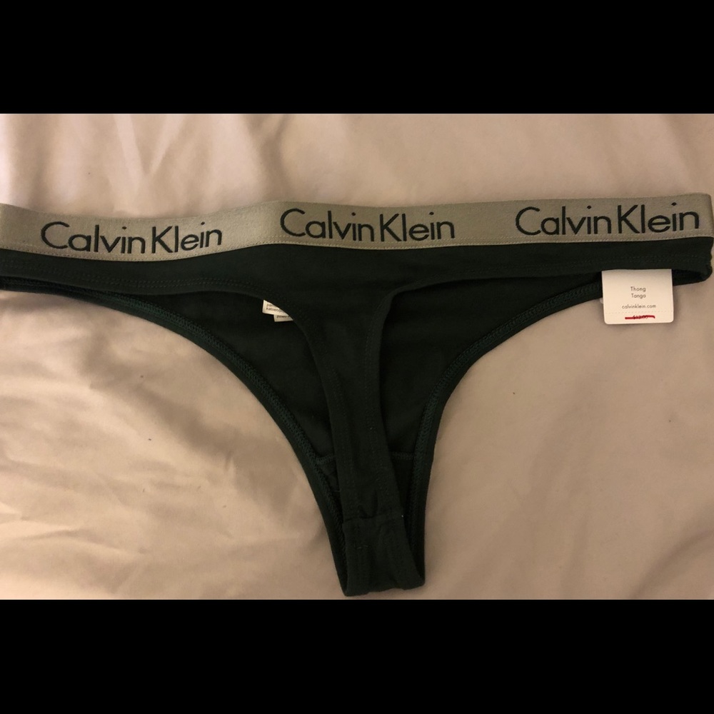 Nwt Calvin Klein panty set